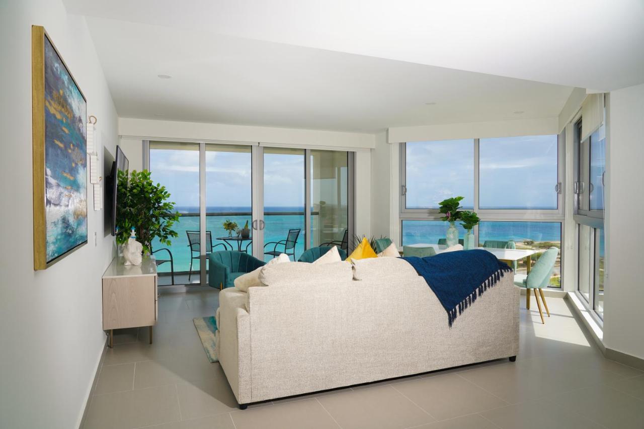 Azure Beach Residences Palm Beach Buitenkant foto