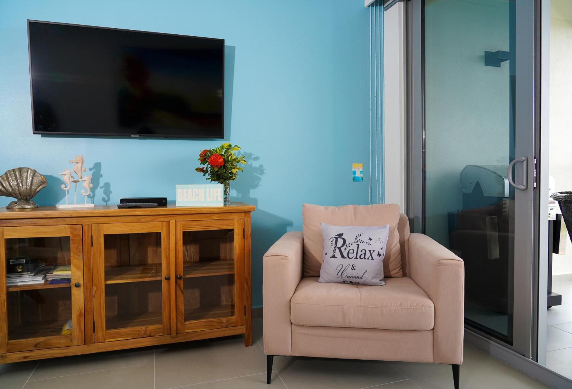 Azure Beach Residences Palm Beach Buitenkant foto