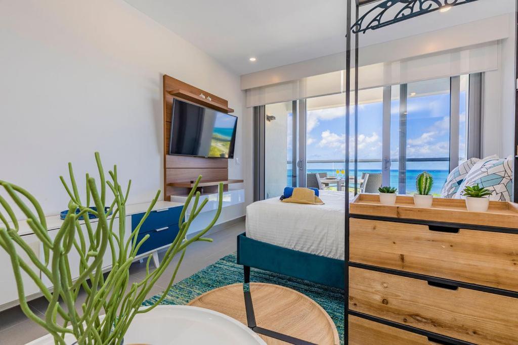 Azure Beach Residences Palm Beach Buitenkant foto